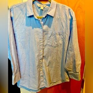 Button down light blue old navy shirt NWT